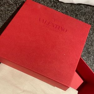 Valentino box with dusty bag
